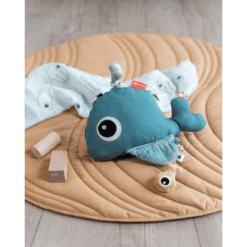 Done By Deer ™ Vloerspeelspiegel Wally Blauw 9 Done By Deer ™ Vloerspeelspiegel Wally Blauw -Pink or blue done by deer vloerspeelspiegel wally blauw a304312 2