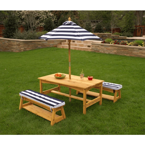 Kidkraft® Kinder Tuintafelset Met Bankjes, Kussens En Parasol, Blauw Met Witte Strepen 4 Kidkraft® Kinder Tuintafelset Met Bankjes, Kussens En Parasol, Blauw Met Witte Strepen - Afbeelding 2