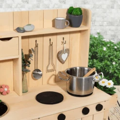 MUDDY BUDDY Buitenspeelkeuken "Explorer" Naturel 11 MUDDY BUDDY Buitenspeelkeuken "Explorer" Naturel -Pink or blue muddy buddy buitenspeelkeuken explorer naturel a412339 4