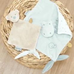 Nattou Romeo, Jules & Sally Mini Knuffelsjaal Beer 10 Nattou Romeo, Jules & Sally Mini Knuffelsjaal Beer -Pink or blue nattou romeo jules amp sally mini knuffelsjaal beer a390981 3