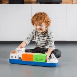 New Classic Toys® New Class Ic Toys Veerboot -Pink or blue new class ic toys veerboot a300886 2